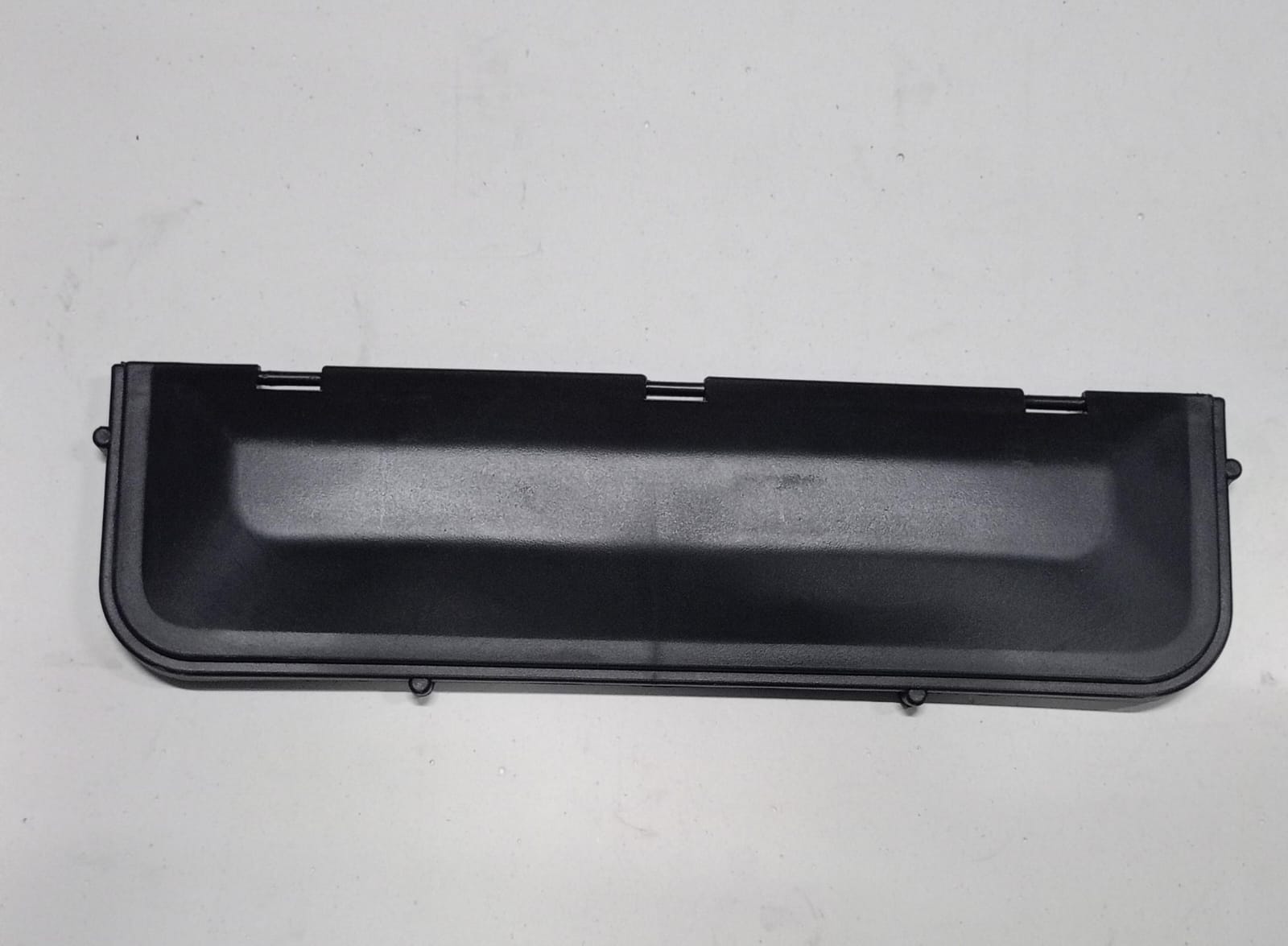 APM2: ARKA SEPET KAPAK PLASTİK