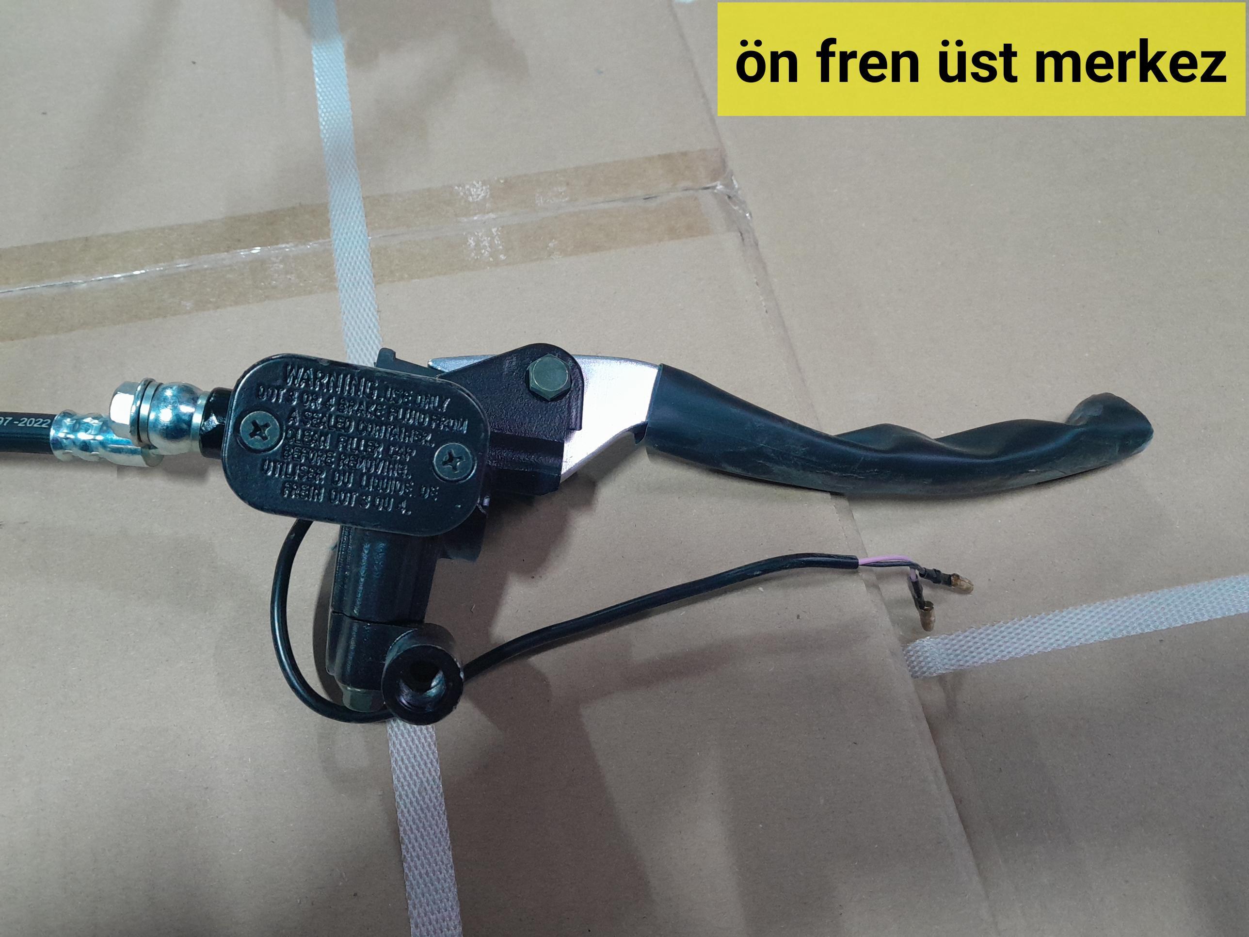APX3 ÖN DİSK FREN ÜST MERKEZ